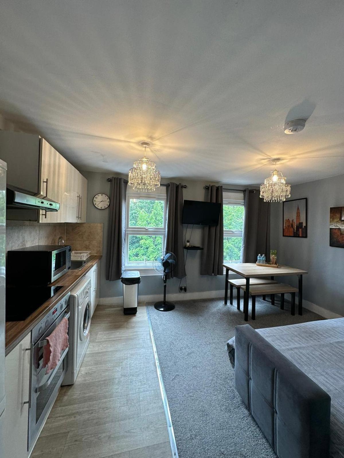 Cosy 2 Bedrooms Apartment London Kültér fotó